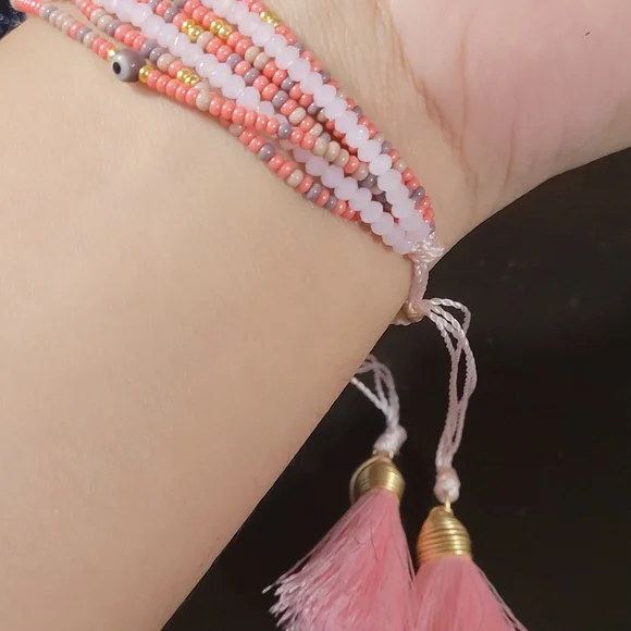 Handmade bracelets - Picture 4 of 6
